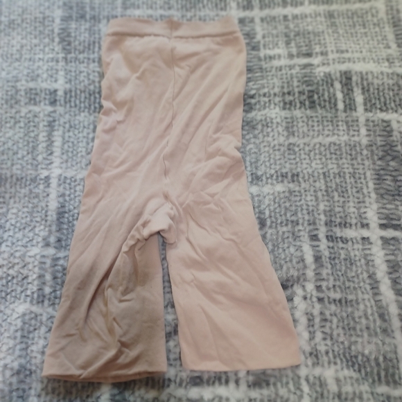 Spanx Thinstincts Mid-Thigh Shorts Sz C - Picture 3 of 4